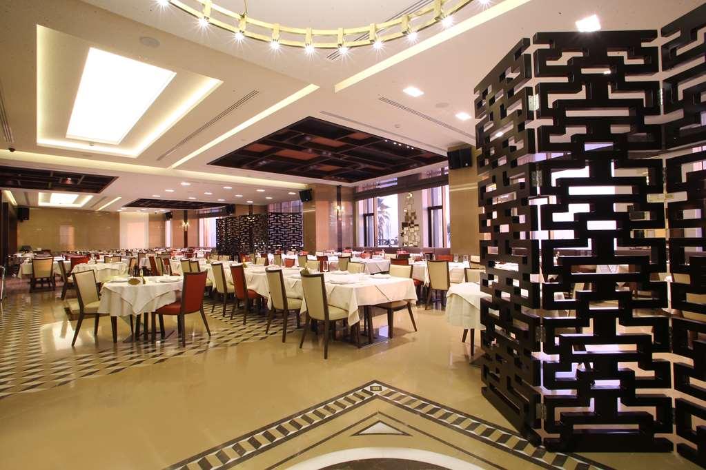 Lancaster Raouche Hotel Beyrouth Restaurant photo